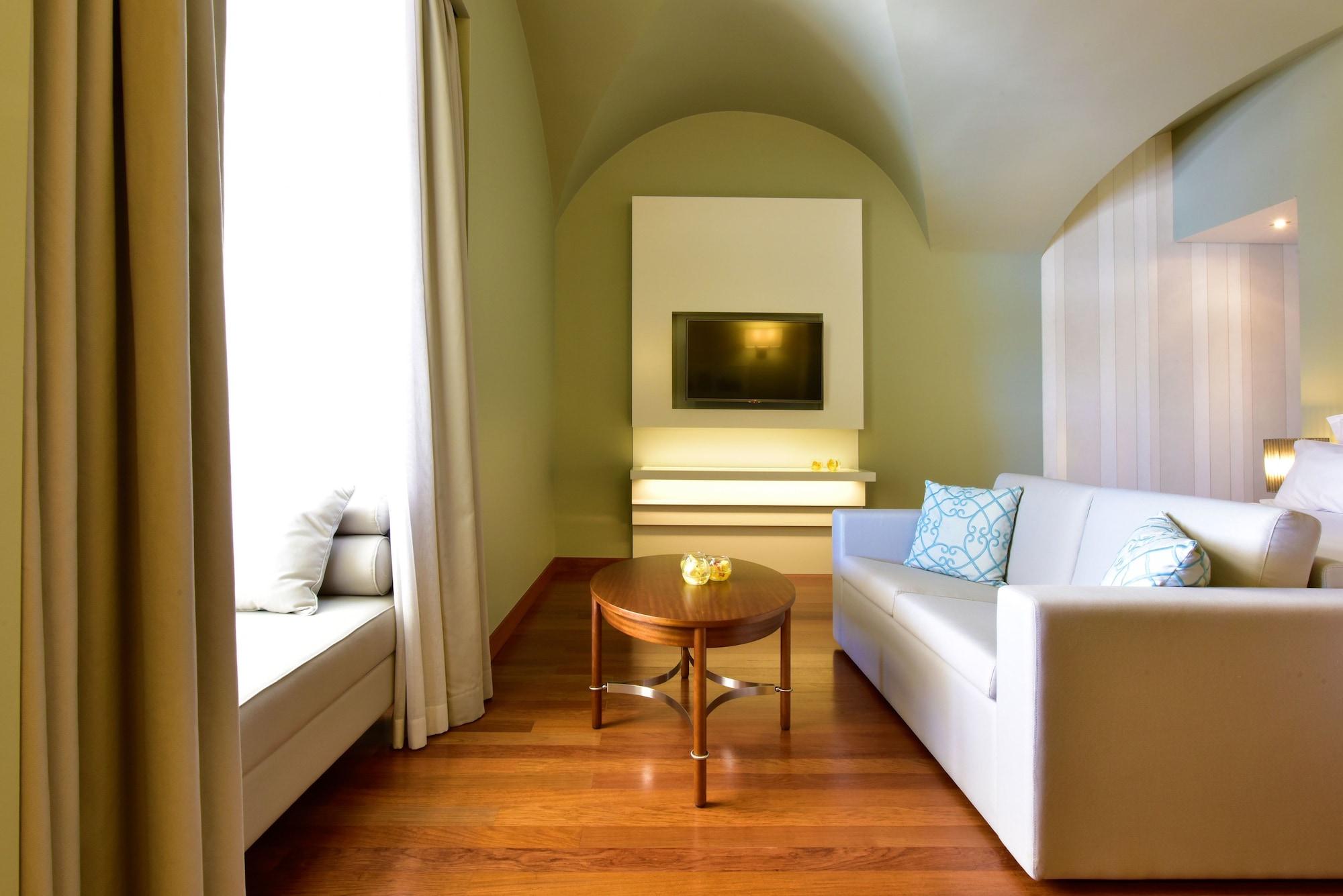 De - Small Luxury Of The World Lisboa